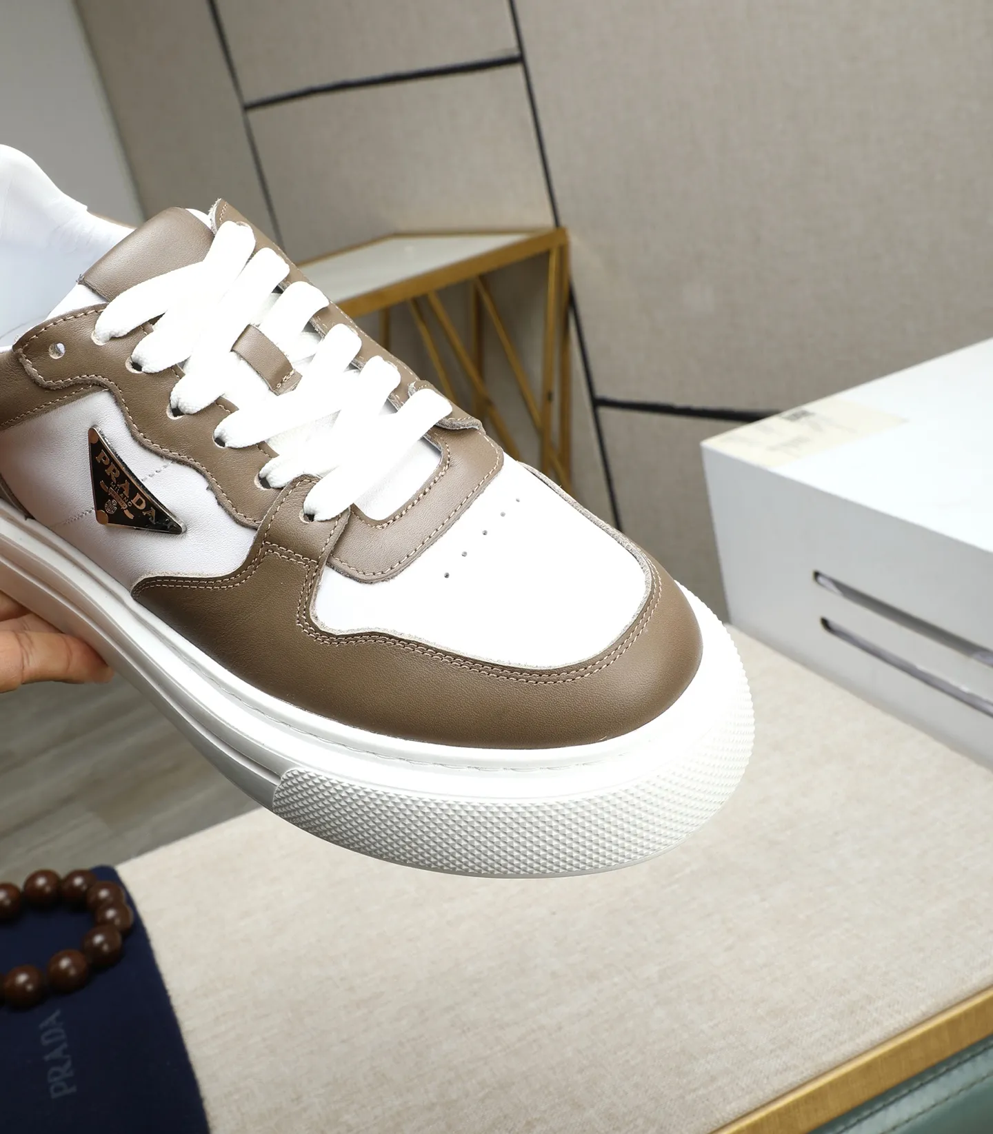 Men's shoes 💰500 🌹🌹[PRADA—Prada] 2025 latest model 🙈original replica! 👟👟👟Available here. The workmanship is top-notch. The upper is made of Italian 🇮🇹Imported calfskin. ❗️Breathable genuine leather lining @Suitable for travel. The original version has an enlarged engraved sole, making it suitable for all kinds of travels, showing low-key luxury. Let quality speak for itself. Color: Size: 38-44